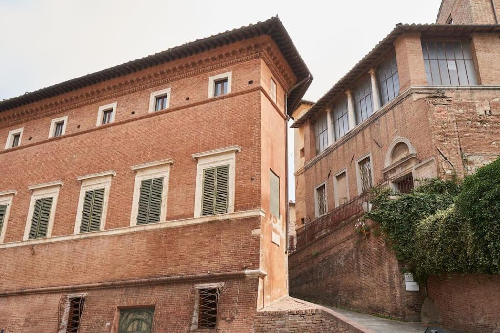 锡耶纳Palazzo Celsi Pollini Duomo Casa Emma公寓 外观 照片